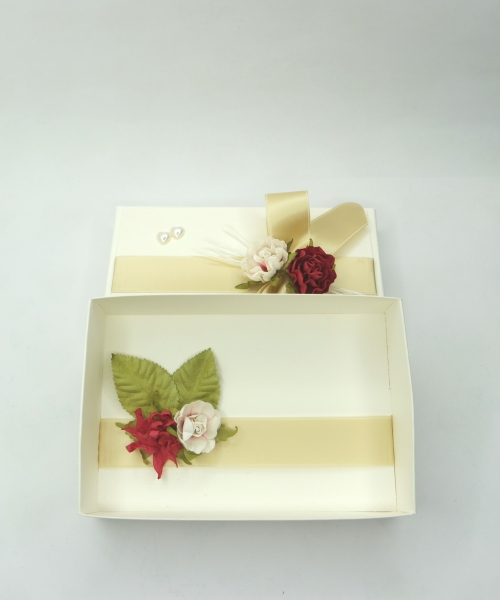 Geschenkschachtel Geldgeschenk Box Deko cremefarben Blüten Hochzeit