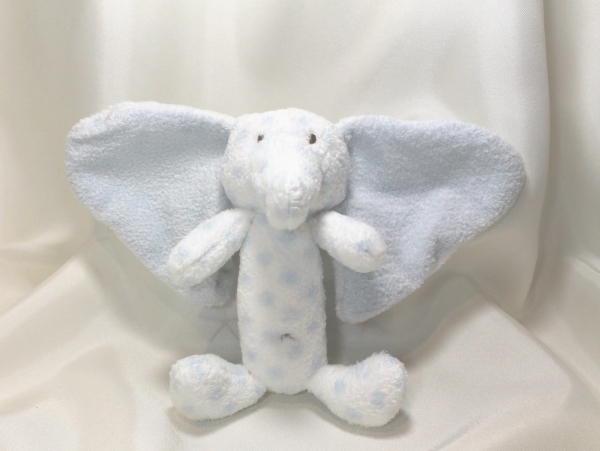 Baby-Rassel Greifling Elefant weiß mit hellblau