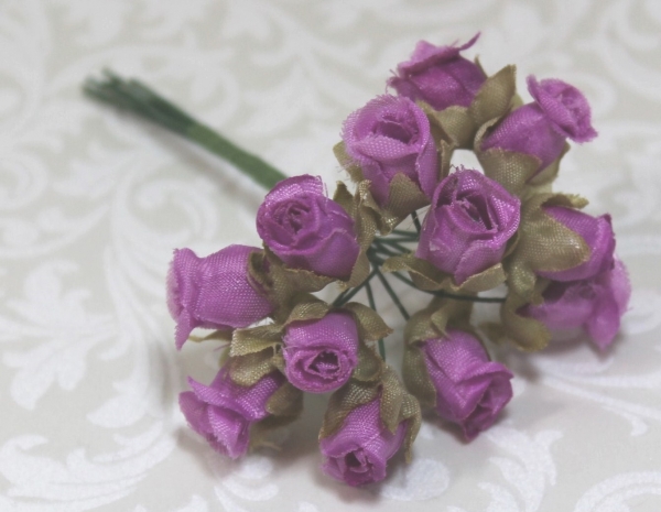 24 Mini Röschen künstliche Blüten am Stiel Organza Hochzeit